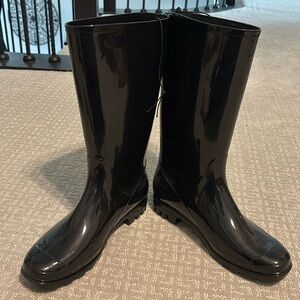 Black Rain Boots